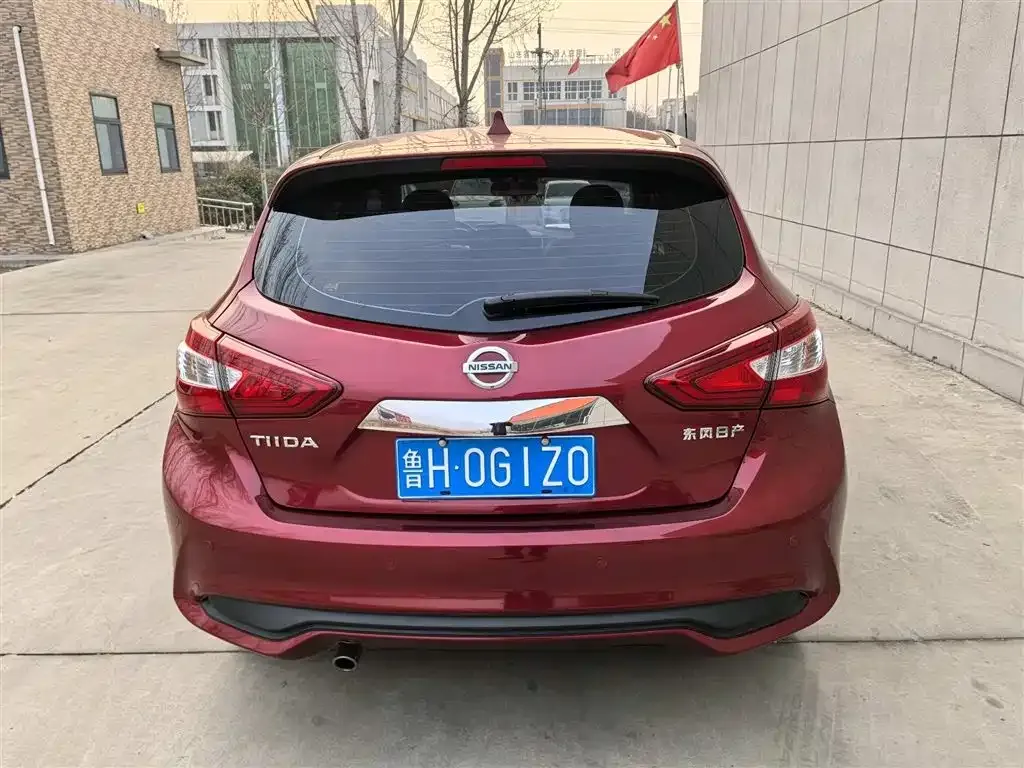 Nissan Tiida 2023 из CN, фото 6