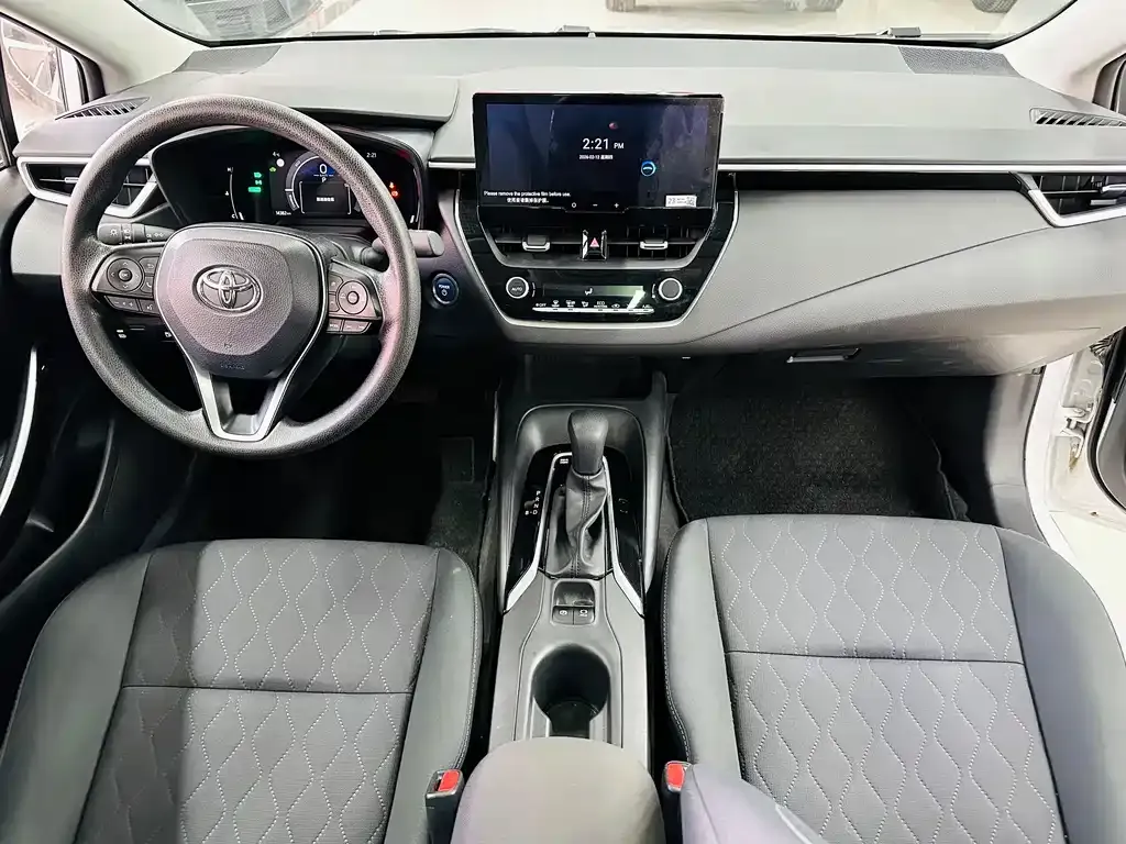 Toyota Corolla 2023 из CN, фото 9