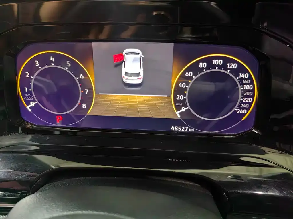 Volkswagen Golf 2021 из CN, фото 4