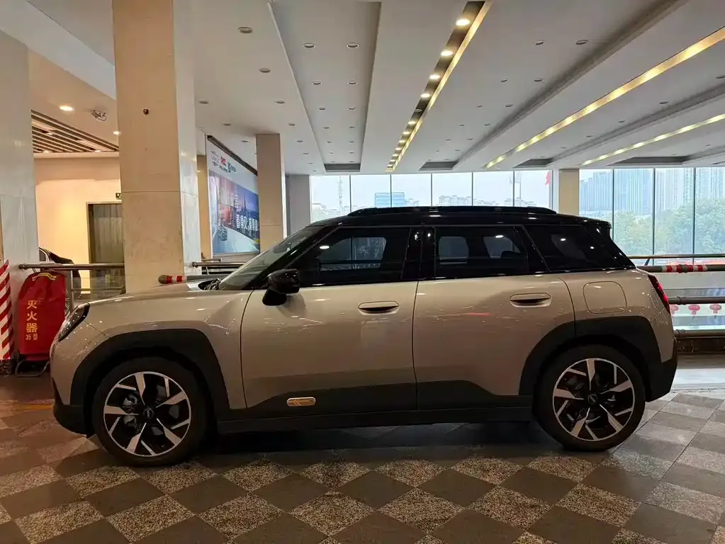 MINI Aceman EV 2024 из CN, фото 3