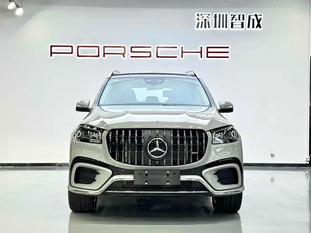 Mercedes-Benz GLS — фото 6