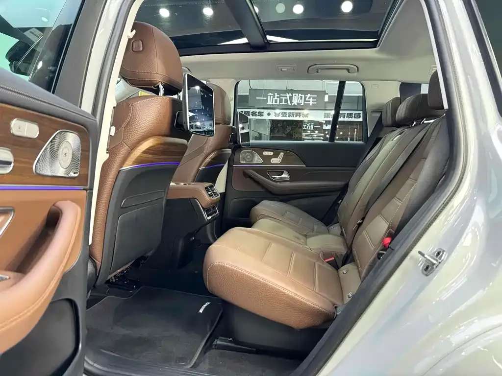 Mercedes-Benz GLS — фото 2