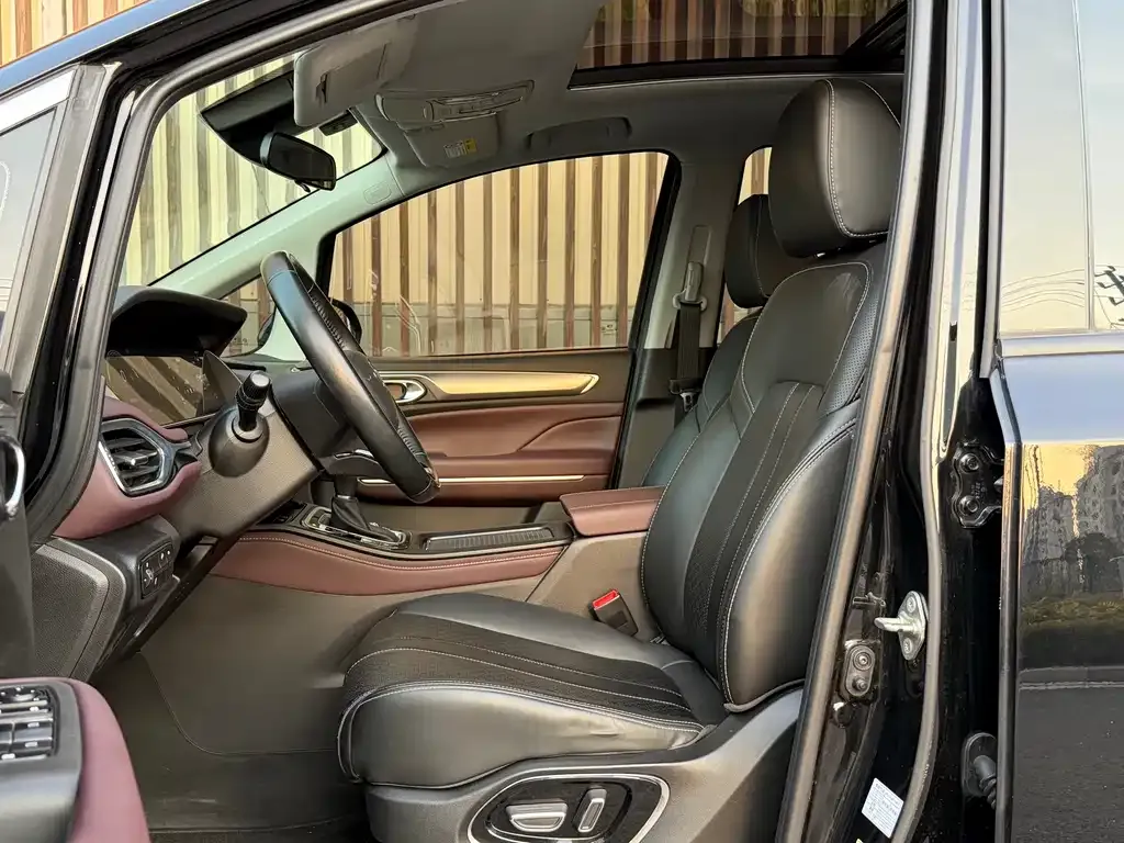 GAC Motor Trumpchi M6 2022 из CN, фото 5