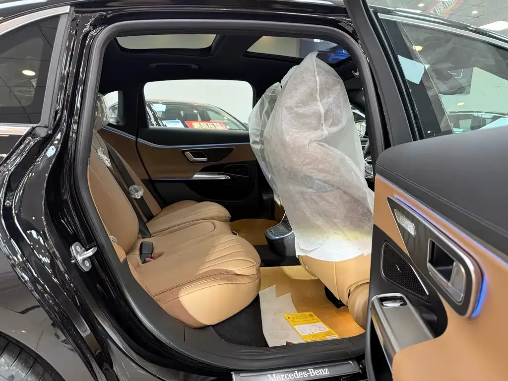 Mercedes-Benz E-Class 2026 из CN, фото 6