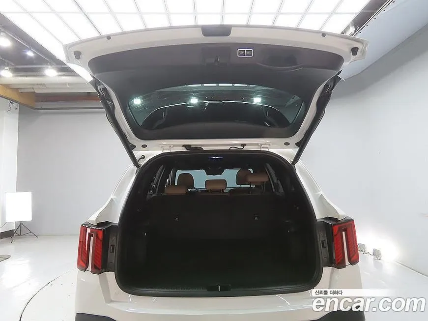 Kia Sorento — фото 5