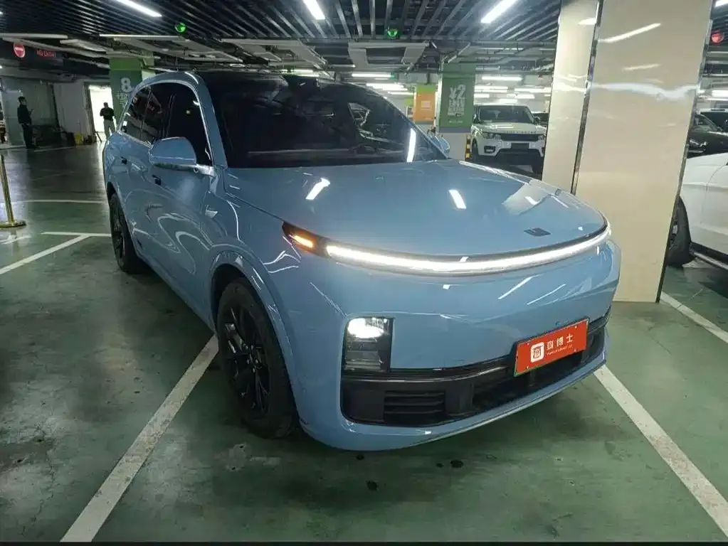 Li Auto L8 2022 из CN, фото 1