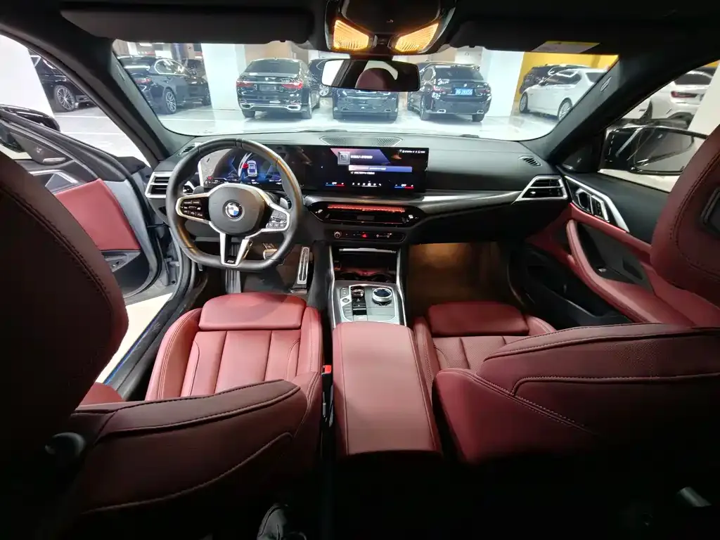 BMW 4 Series 2023 из CN, фото 8