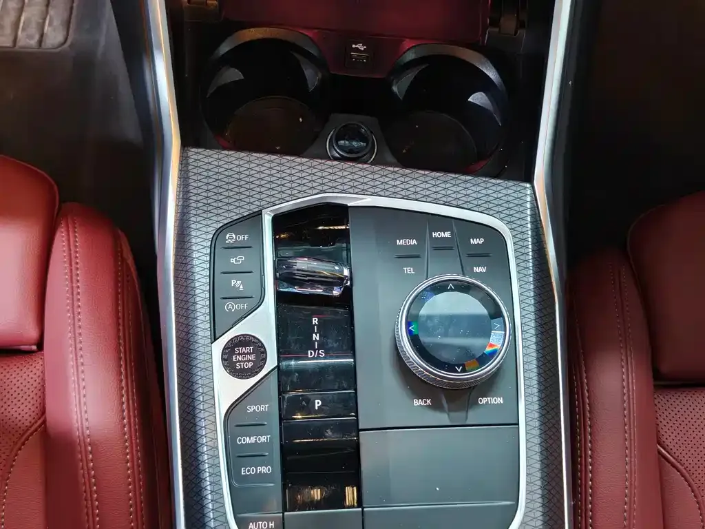 BMW 4 Series 2023 из CN, фото 10