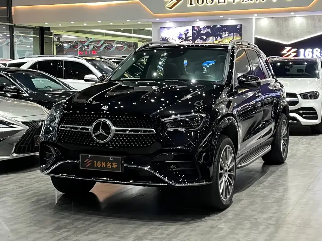 Mercedes-Benz GLE — фото 1
