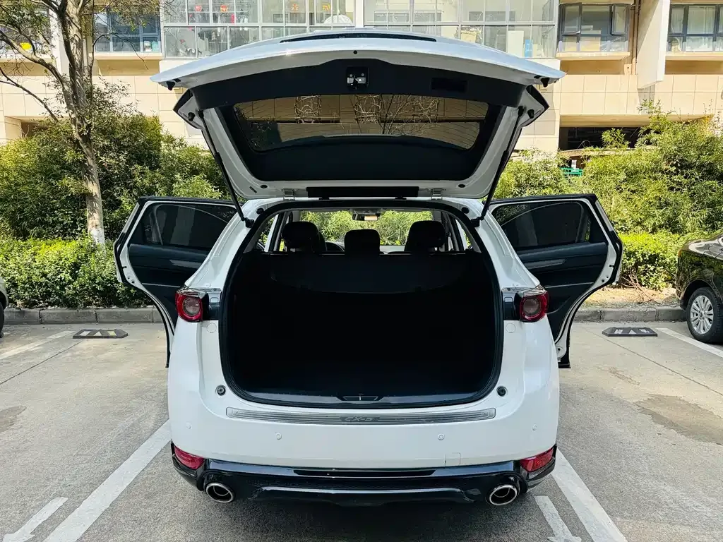 Mazda CX-5 2021 из CN, фото 10