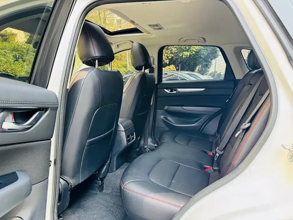 Mazda CX-5 2021 из CN, фото 9