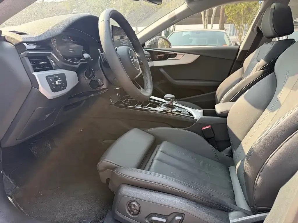 Audi A5 (Import) 2024 из CN, фото 2