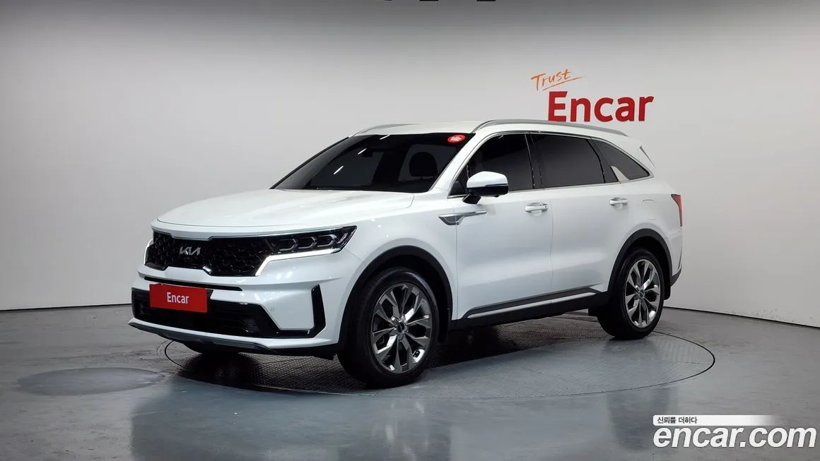 Kia Sorento — фото 1