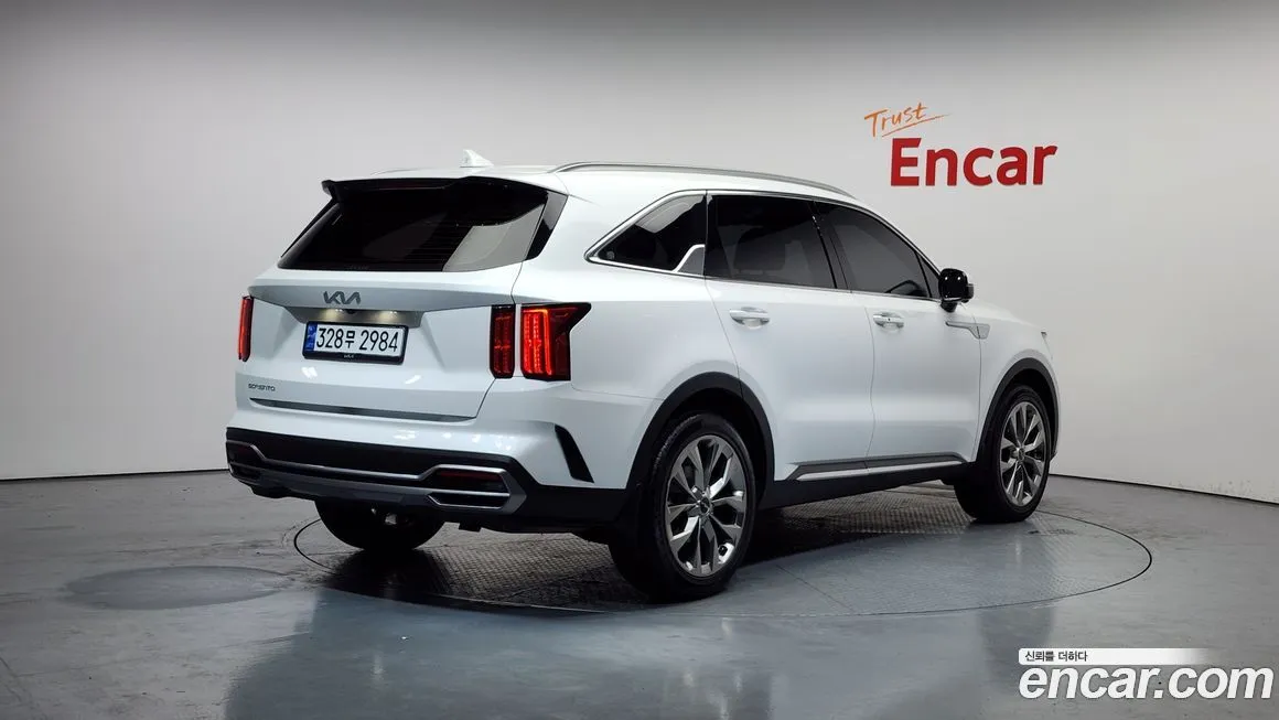 Kia Sorento — фото 3