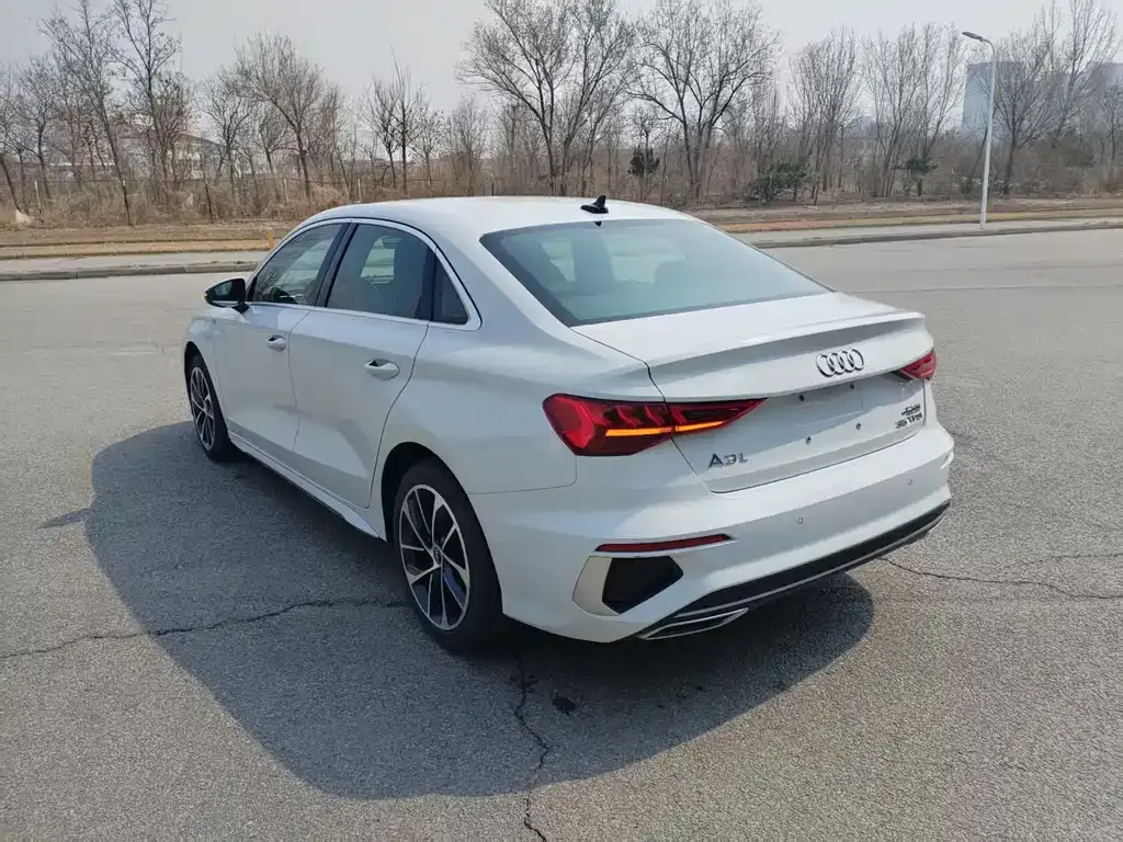 Audi A3 2024 из CN, фото 7