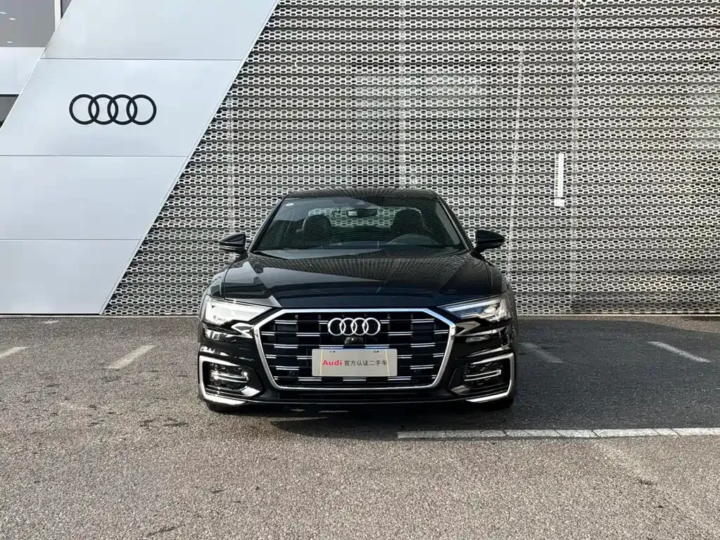 Audi A6L — фото 10