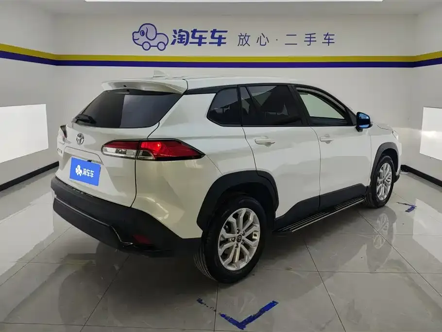 Toyota Frontlander 2023 из CN, фото 2