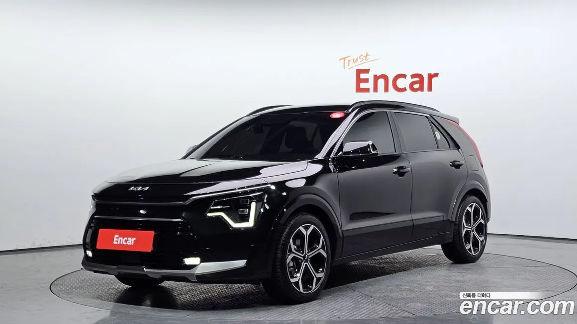 Kia Niro — фото 1