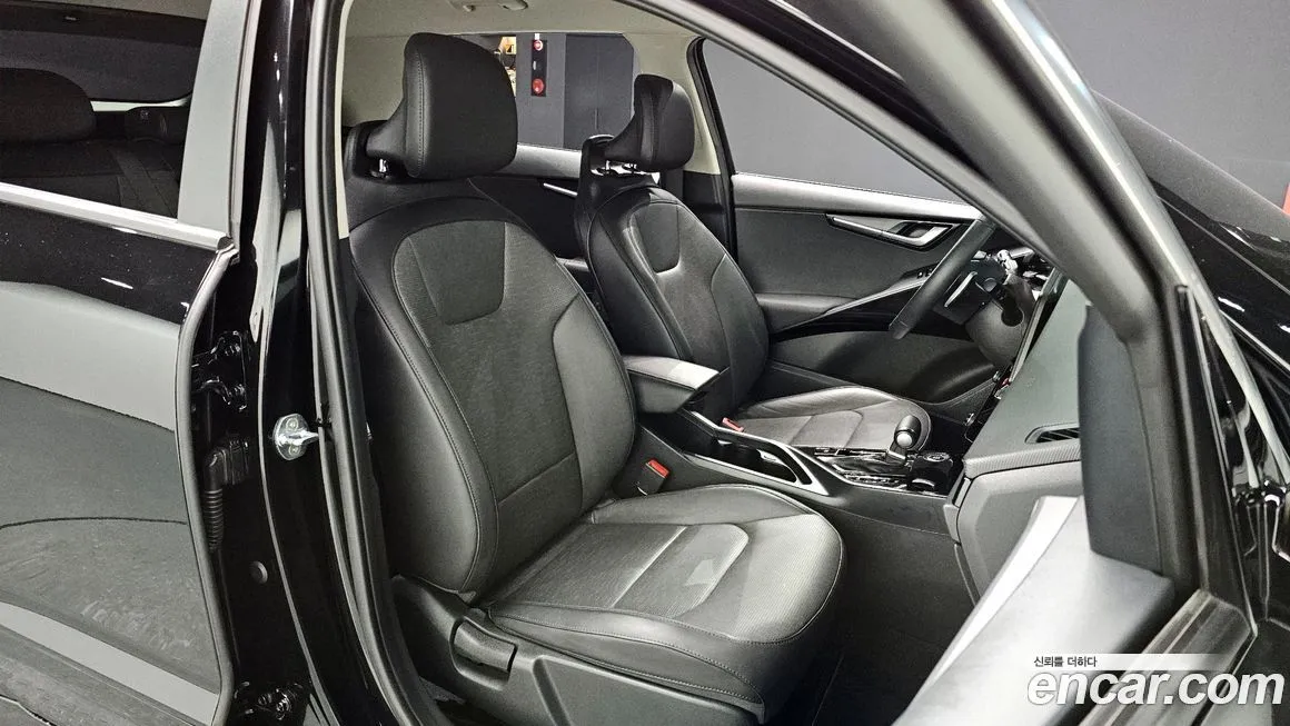Kia Niro — фото 10