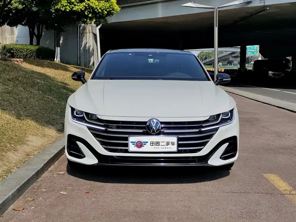 Volkswagen CC — фото 9