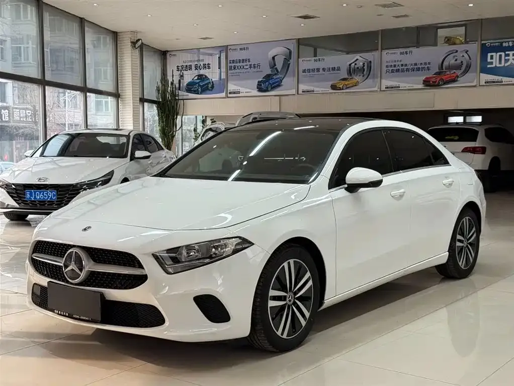 Mercedes-Benz A-Class 2022 из CN, фото 1