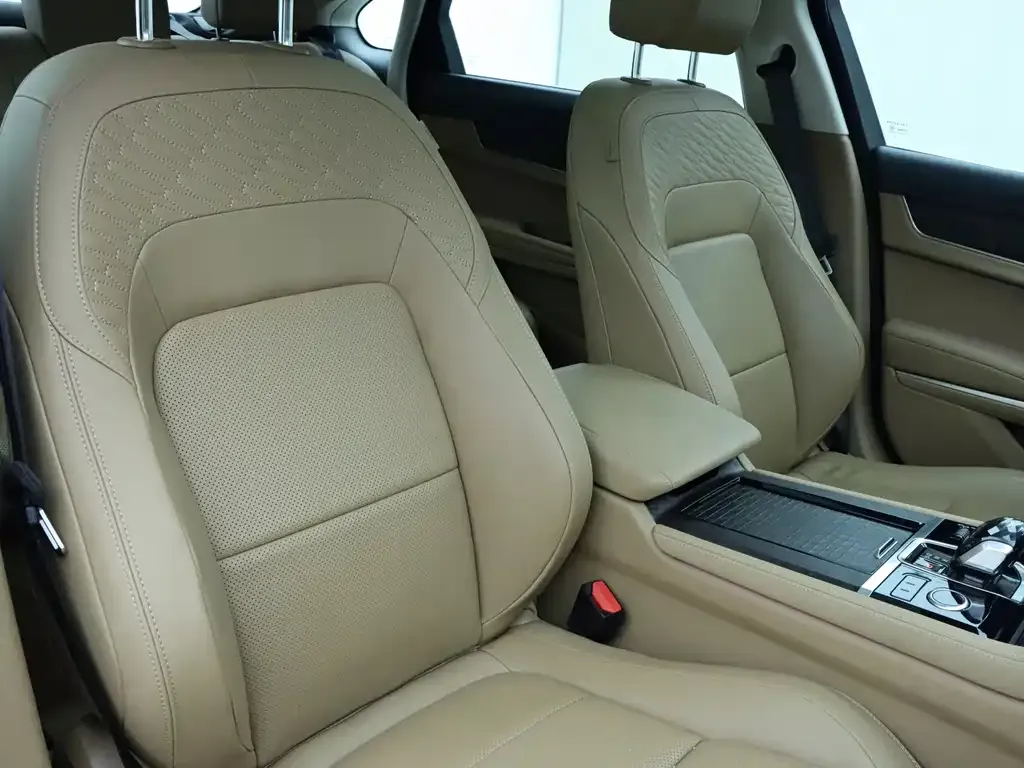 Jaguar XFL 2024 из CN, фото 7