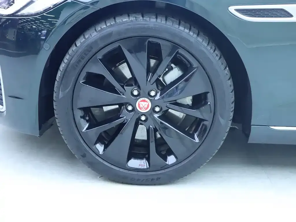 Jaguar XFL 2024 из CN, фото 6