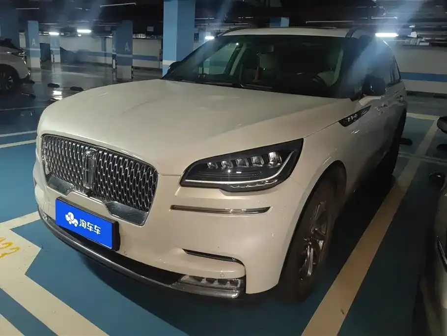 Lincoln Aviator 2021 из CN, фото 1