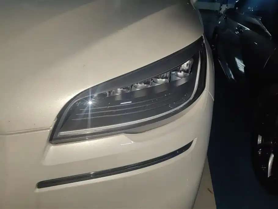 Lincoln Aviator 2021 из CN, фото 10