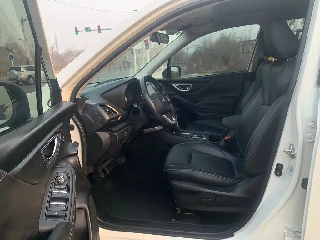 Subaru Forester 2021 из CN, фото 6