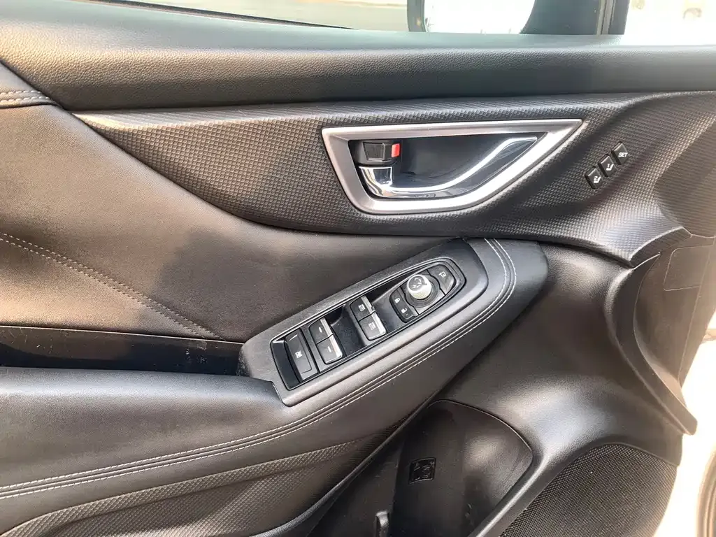 Subaru Forester 2021 из CN, фото 10
