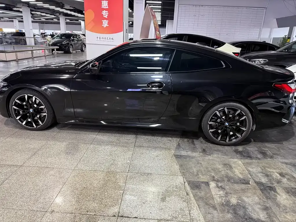 BMW 4 Series 2024 из CN, фото 8