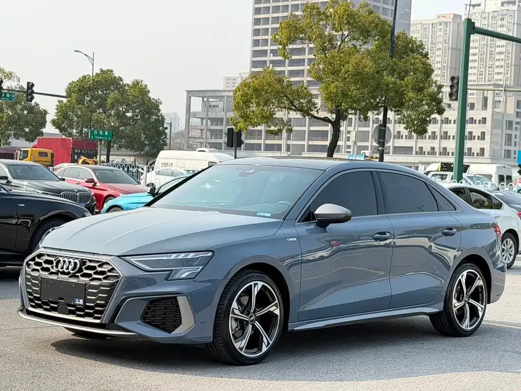 Audi A3 2022 из CN, фото 1