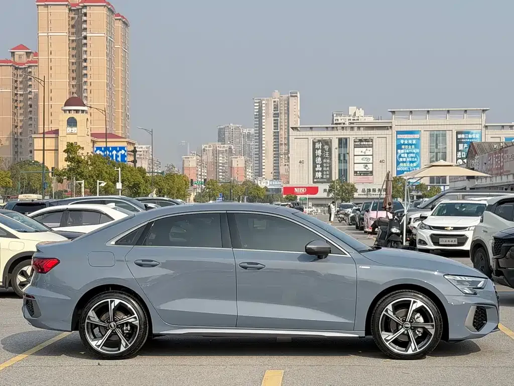 Audi A3 2022 из CN, фото 5