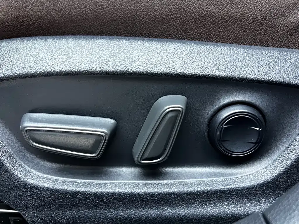 Toyota Allion 2021 из CN, фото 10
