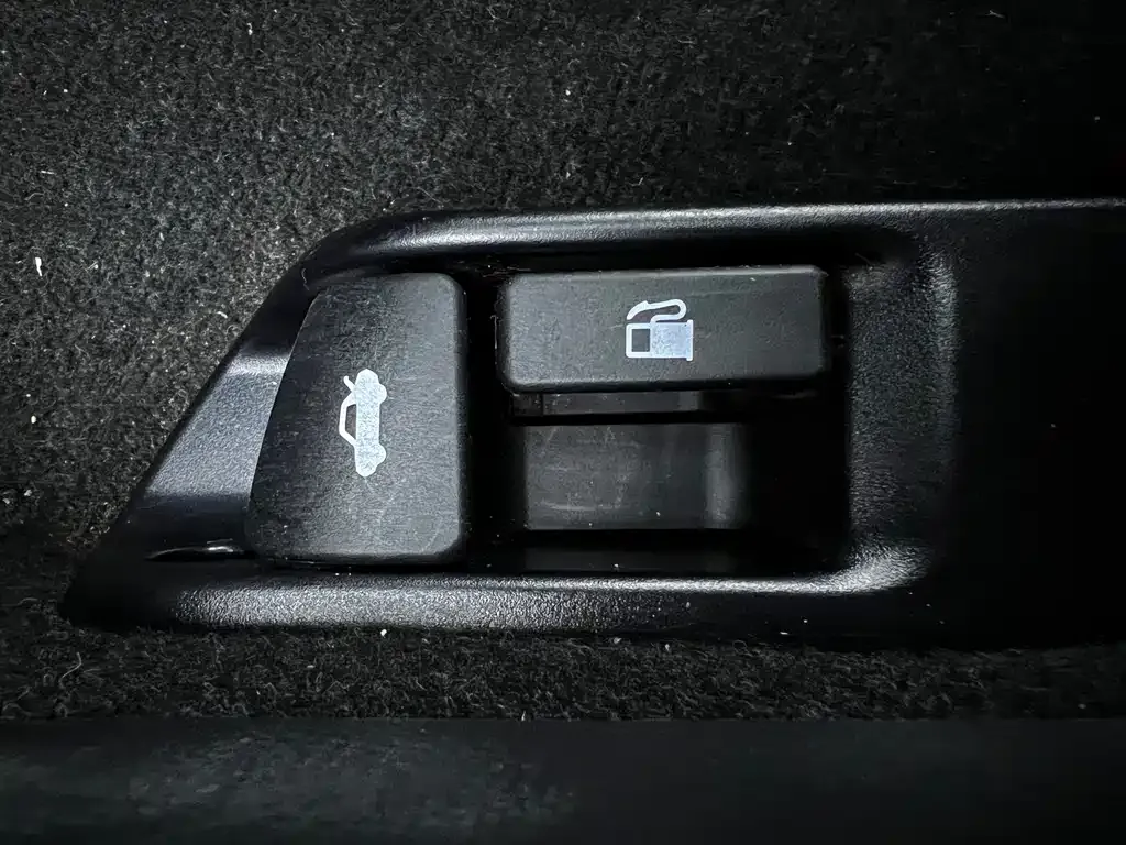Toyota Allion 2021 из CN, фото 8
