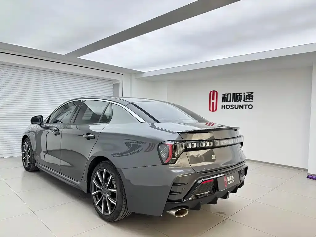 Lynk & Co 03 2023 из CN, фото 7