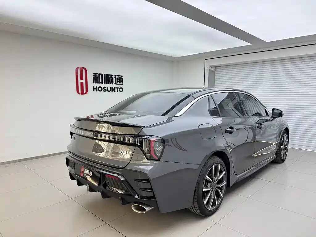 Lynk & Co 03 2023 из CN, фото 4