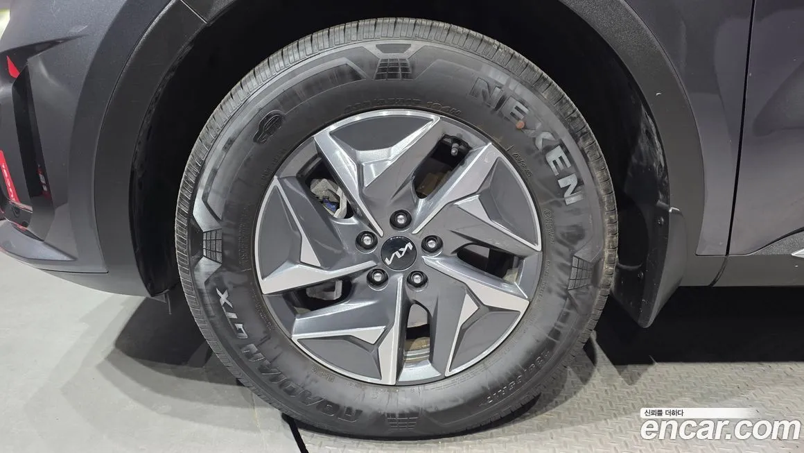Kia Sorento — фото 9