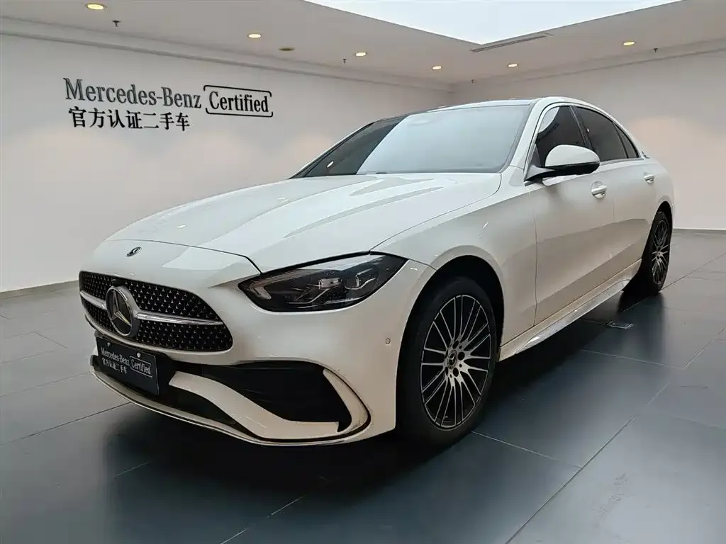 Mercedes-Benz C-Class — фото 1