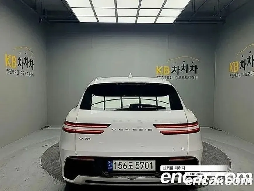Genesis GV70 2023 из KR, фото 7