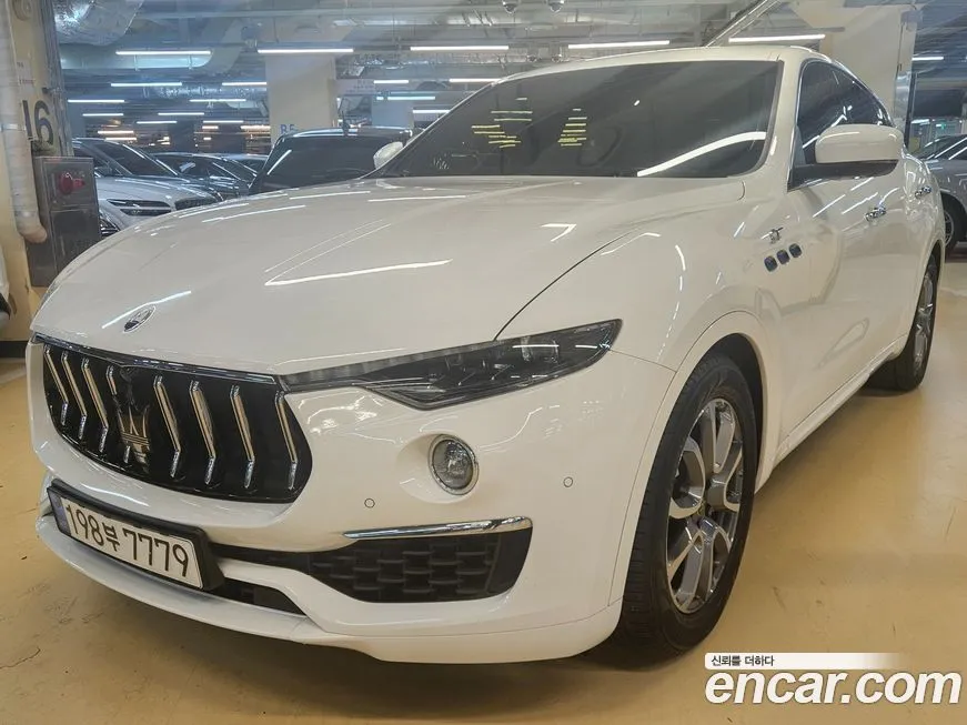 Maserati Levante 2022 из KR, фото 2