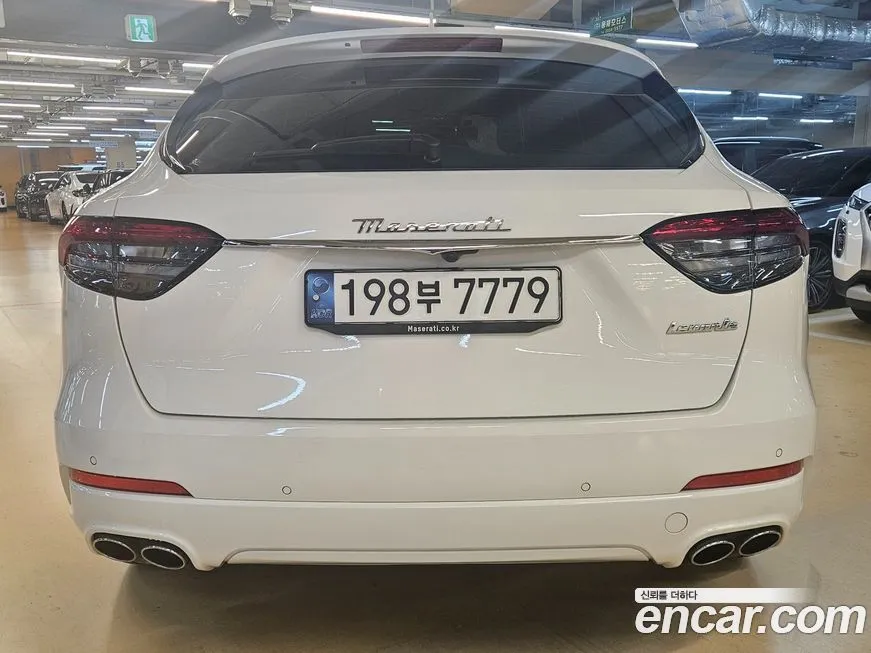Maserati Levante 2022 из KR, фото 3