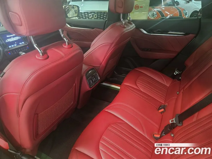Maserati Levante 2022 из KR, фото 10