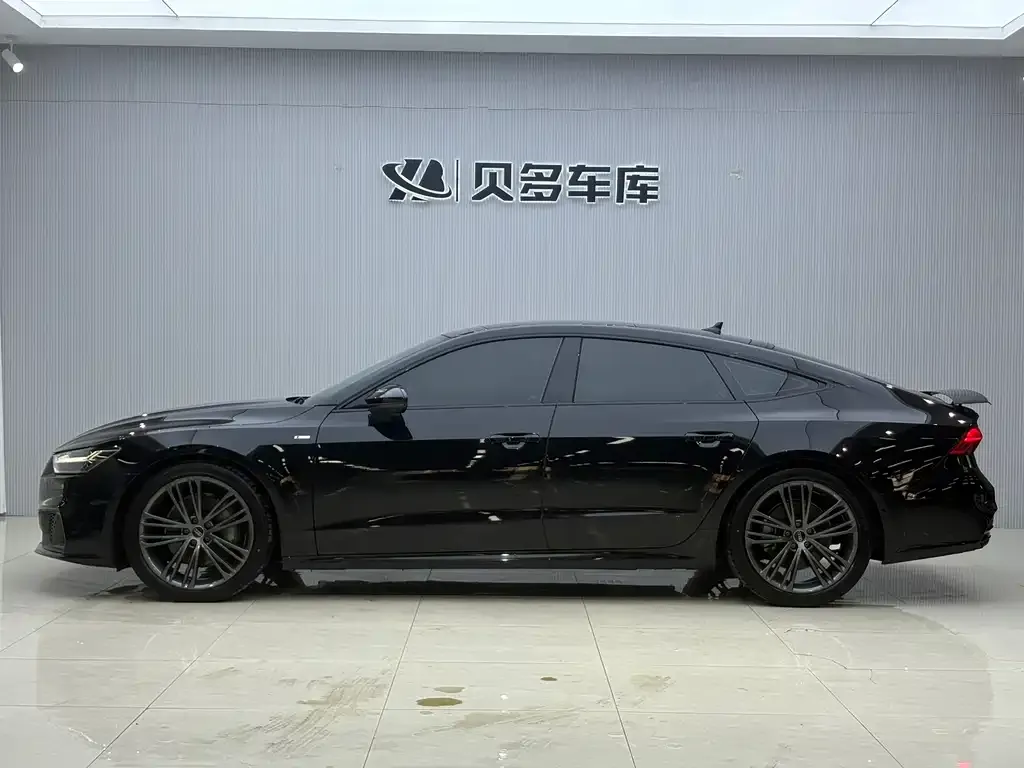 Audi A7 — фото 4