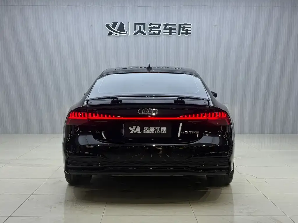 Audi A7 — фото 8