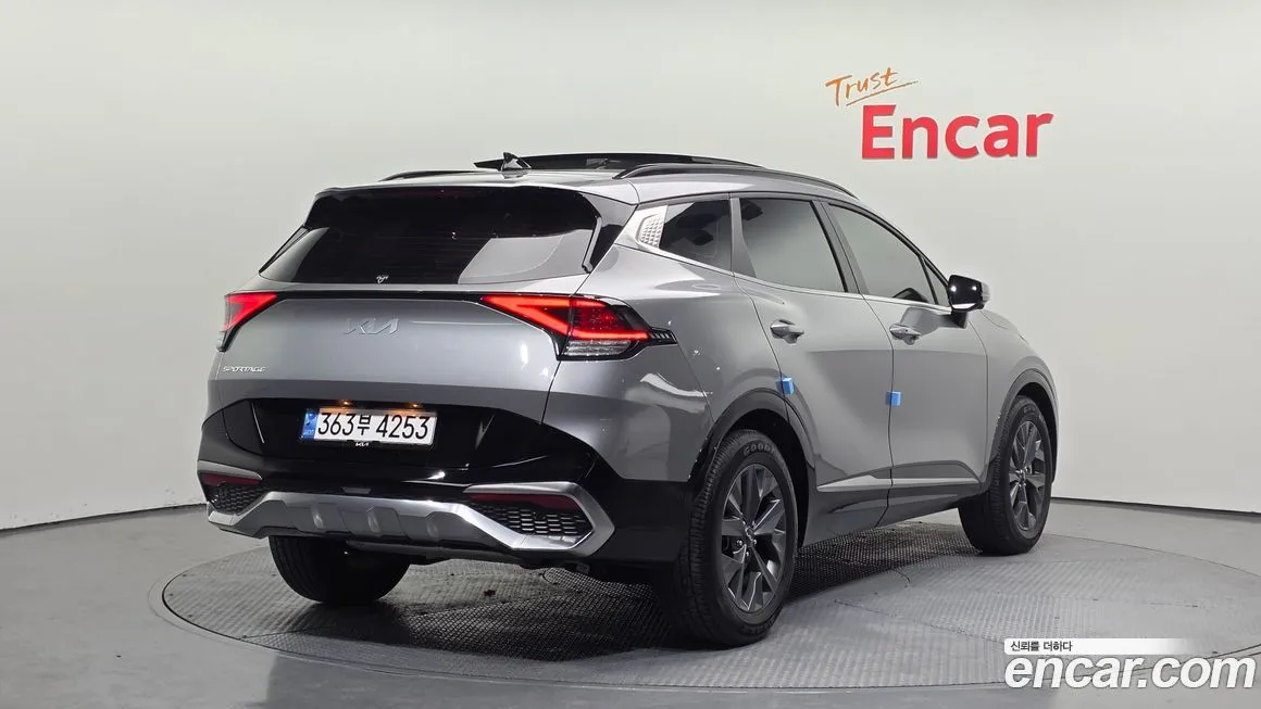 Kia Sportage — фото 9