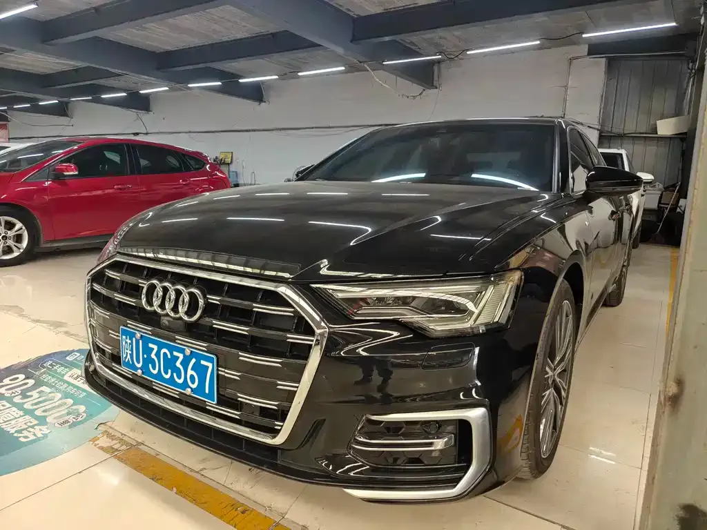 Audi A6L 2025 из CN, фото 1