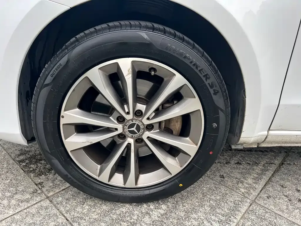 Mercedes-Benz V-Class 2022 из CN, фото 4