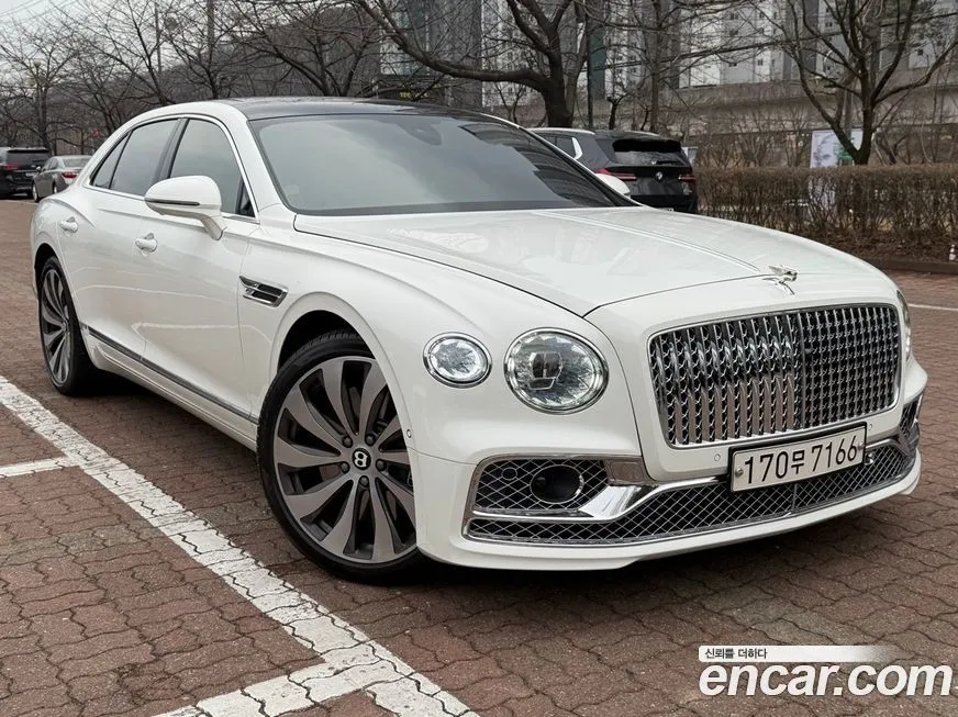 Bentley Flying Spur 2022 из KR, фото 10
